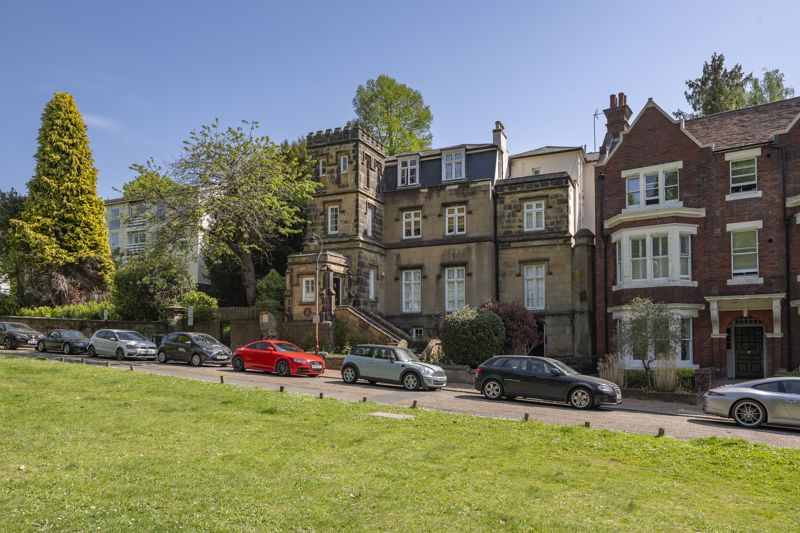 Main Image